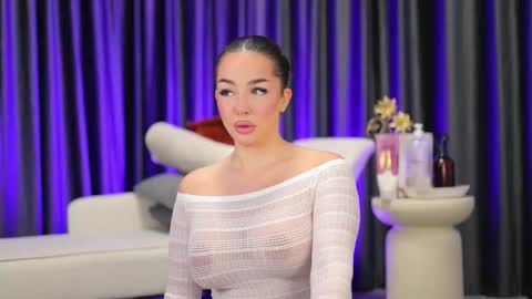 Julia online show from 12/18/25, 06:14