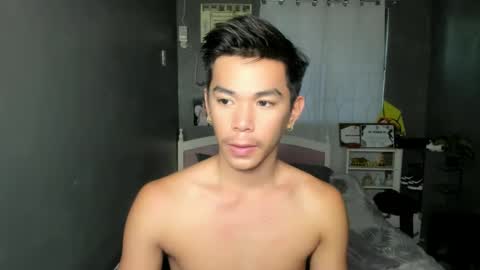 Khen online show from 02/19/25, 06:55