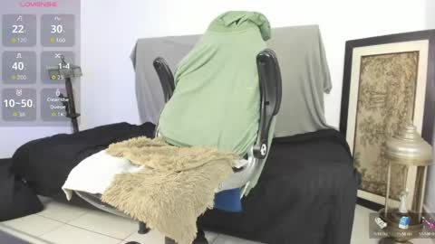Snapshot of xkim_starx chatting on 04/21/26, 03:46 welcome friends online show from 04/21/26, 03:46