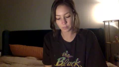 Snapshot of xlacyy chatting on 12/03/25, 04:09 xLacyy online show from 12/03/25, 04:09