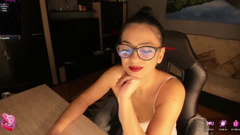 Lara online show from 12/13/24, 10:02