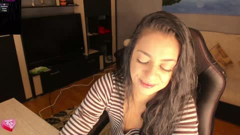 Lara online show from 12/18/24, 10:02