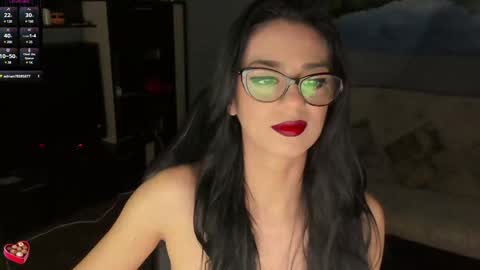 Lara online show from 01/18/25, 10:28