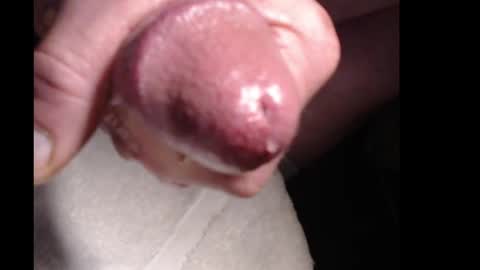 Snapshot of xloadzzz chatting on 01/04/25, 01:42 xloadzzz online show from 01/04/25, 01:42