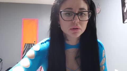 Snapshot of xlondon_foxx chatting on 05/14/26, 07:04 London online show from 05/14/26, 07:04