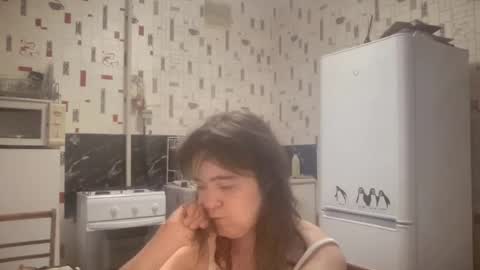 Snapshot of xlunasexyx chatting on 05/12/26, 04:15 Luna online show from 05/12/26, 04:15