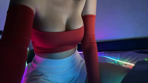 Snapshot of xmollylovex chatting on 04/02/26, 07:11 XMollyLoveX online show from 04/02/26, 07:11