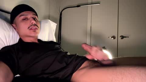 xmomentumx online show from 12/10/24, 04:34