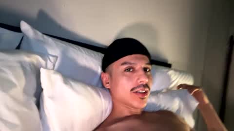 xmomentumx online show from 02/02/25, 08:19