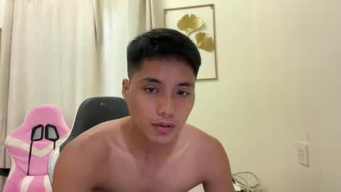 Snapshot of xmoreno_guy69 chatting on 03/31/26, 10:54 SECRET online show from 03/31/26, 10:54
