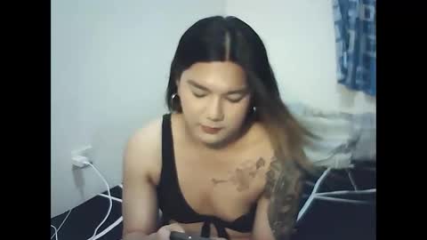 Miles online show from 04/18/26, 07:07