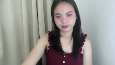 Snapshot of xo_worth_it chatting on 03/06/26, 04:36 nathalie online show from 03/06/26, 04:36