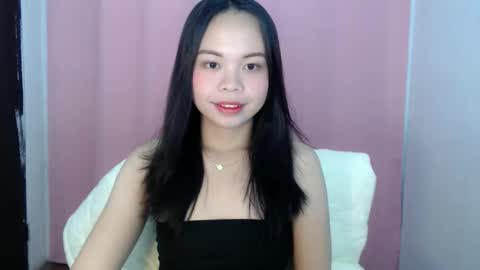 Snapshot of xo_worth_it chatting on 04/20/26, 04:59 nathalie online show from 04/20/26, 04:59
