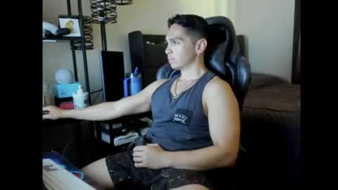 Snapshot of xoalejandroxo6 chatting on 06/09/26, 10:10 xoalejandroxo6 online show from 06/09/26, 10:10