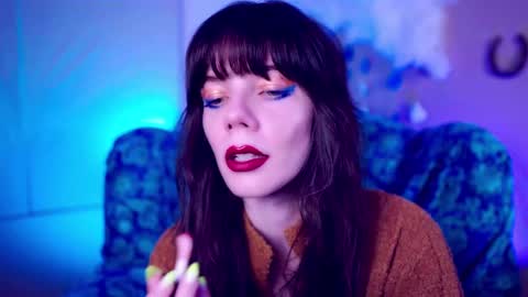 Bella Bondai online show from 09/25/25, 05:22