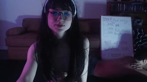 Snapshot of xovivi chatting on 01/18/25, 06:56 Vivienne online show from 01/18/25, 06:56