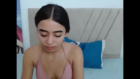 Snapshot of xoxo_melany chatting on 03/11/26, 12:22 melany online show from 03/11/26, 12:22