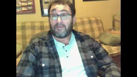 Snapshot of xpalidin chatting on 11/29/25, 01:14 xPalidin online show from 11/29/25, 01:14