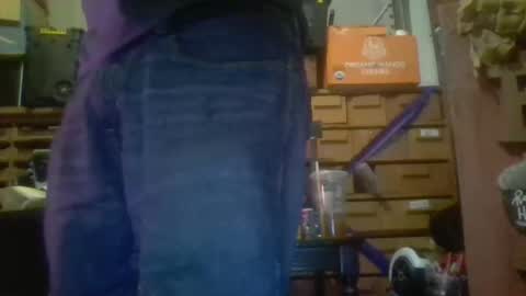 Xploringus online show from 12/23/25, 08:01