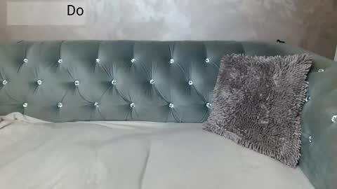 xqueencarox online show from 11/01/25, 01:51