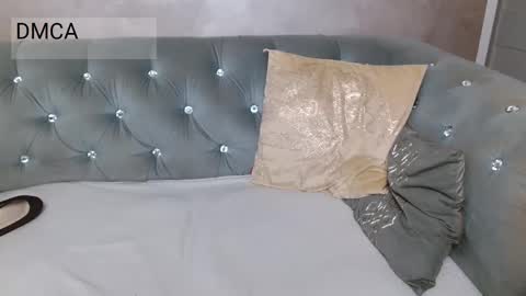 xqueencarox online show from 02/26/26, 11:59