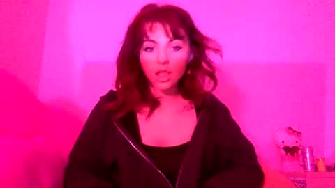 Snapshot of xratedcherry chatting on 01/13/26, 02:39 CHERRY online show from 01/13/26, 02:39