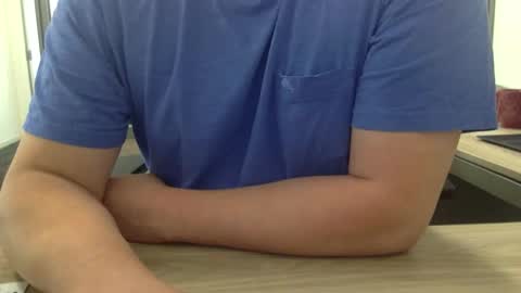 Snapshot of xrdrcrx chatting on 02/23/26, 06:49 xrdrcrx online show from 02/23/26, 06:49