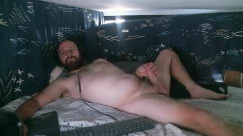 Snapshot of xredchestedx chatting on 01/02/25, 05:03 Red online show from 01/02/25, 05:03