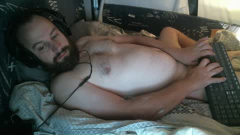 Red online show from 01/21/25, 08:19