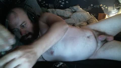 Snapshot of xredchestedx chatting on 02/05/25, 07:50 Red online show from 02/05/25, 07:50