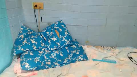 Ask Me Baby  online show from 02/18/25, 10:03