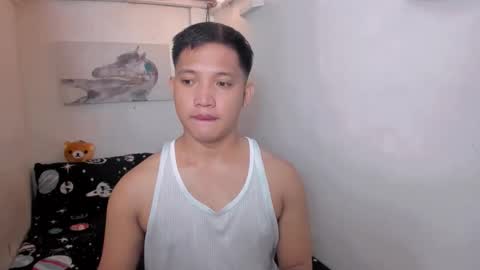 xsebastian19 online show from 05/08/26, 05:02