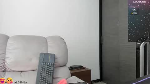 Snapshot of xspecialroomx chatting on 01/11/25, 07:38 Hellen Sofia instagram hellen5546 online show from 01/11/25, 07:38