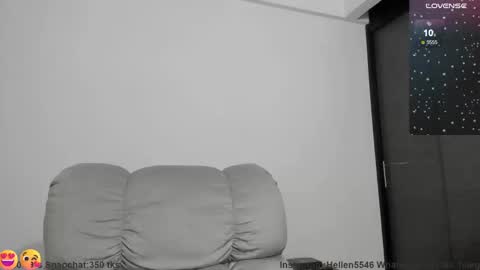 Snapshot of xspecialroomx chatting on 02/04/25, 12:08 Hellen Sofia instagram hellen5546 online show from 02/04/25, 12:08