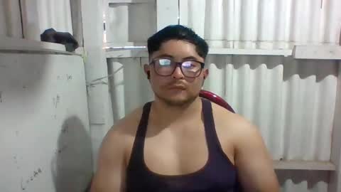 Snapshot of xstudiobog_90 chatting on 01/25/25, 10:07 xstudiobog_90 online show from 01/25/25, 10:07