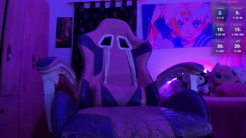 Snapshot of xsussan chatting on 03/25/26, 01:11 xsussan online show from 03/25/26, 01:11