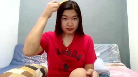 Snapshot of xsweetiemajax chatting on 09/15/25, 01:16 HI IM PAULINE online show from 09/15/25, 01:16