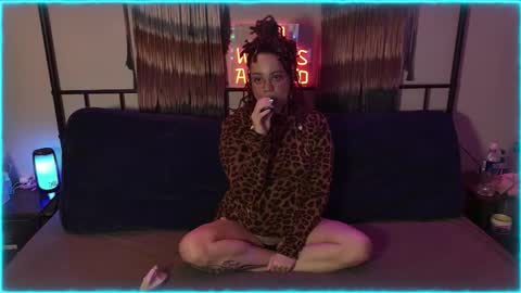 Snapshot of xtinasnowx chatting on 03/10/26, 10:15 xTinaSnowx online show from 03/10/26, 10:15