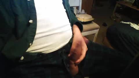 Snapshot of xtrabigstayshard chatting on 11/05/25, 12:27 xtrabigstayshard online show from 11/05/25, 12:27