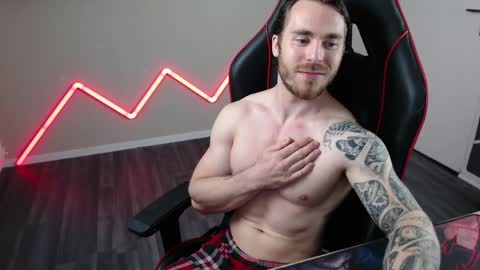 Snapshot of xtrakil chatting on 04/11/26, 06:18 xtrakil online show from 04/11/26, 06:18