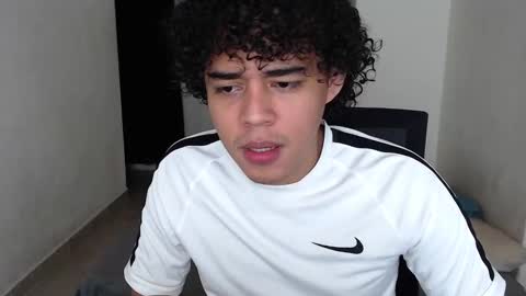 xtranherr online show from 01/04/25, 04:01