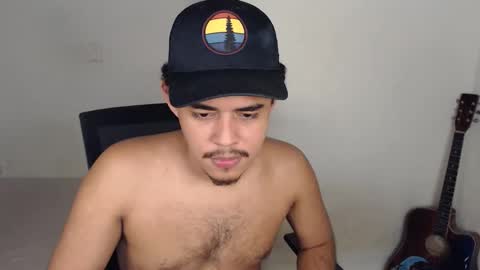 xtranherr online show from 10/30/25, 02:02