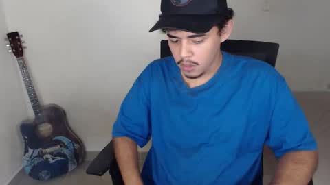 xtranherr online show from 11/19/25, 05:40