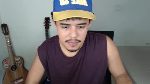 xtranherr online show from 11/23/25, 02:33