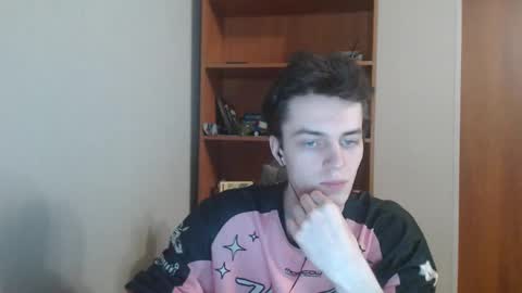 traqqq online show from 10/30/25, 08:31