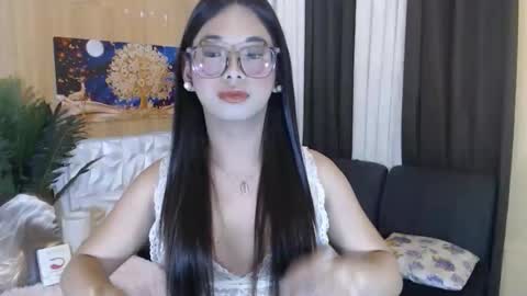 Snapshot of xtreamjiana chatting on 12/14/25, 02:17 xtreamjiana online show from 12/14/25, 02:17