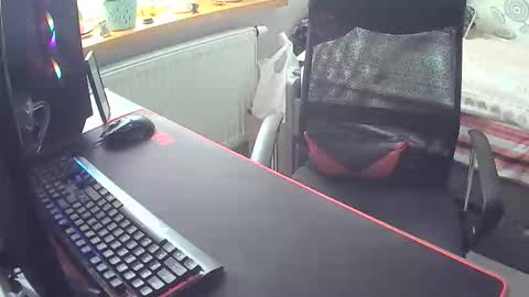 Snapshot of xvenon9898x chatting on 09/11/25, 11:10 xvenon9898x online show from 09/11/25, 11:10