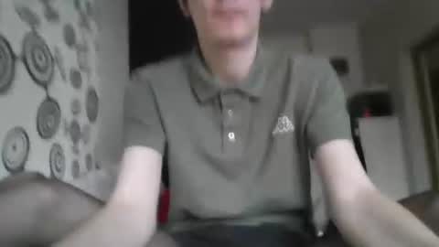 Snapshot of xvenon9898x chatting on 10/24/25, 10:11 xvenon9898x online show from 10/24/25, 10:11