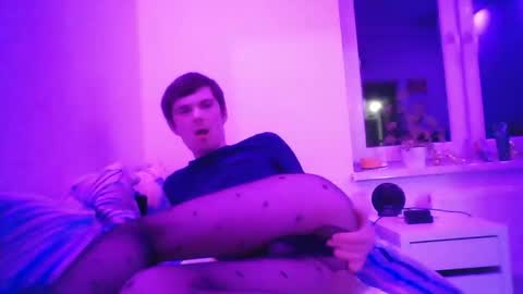 Snapshot of xvenon9898x chatting on 03/23/26, 07:18 xvenon9898x online show from 03/23/26, 07:18