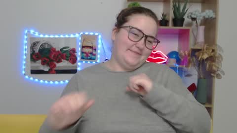 Snapshot of xx_daniella_xx chatting on 01/15/25, 10:57 xx daniella xx online show from 01/15/25, 10:57